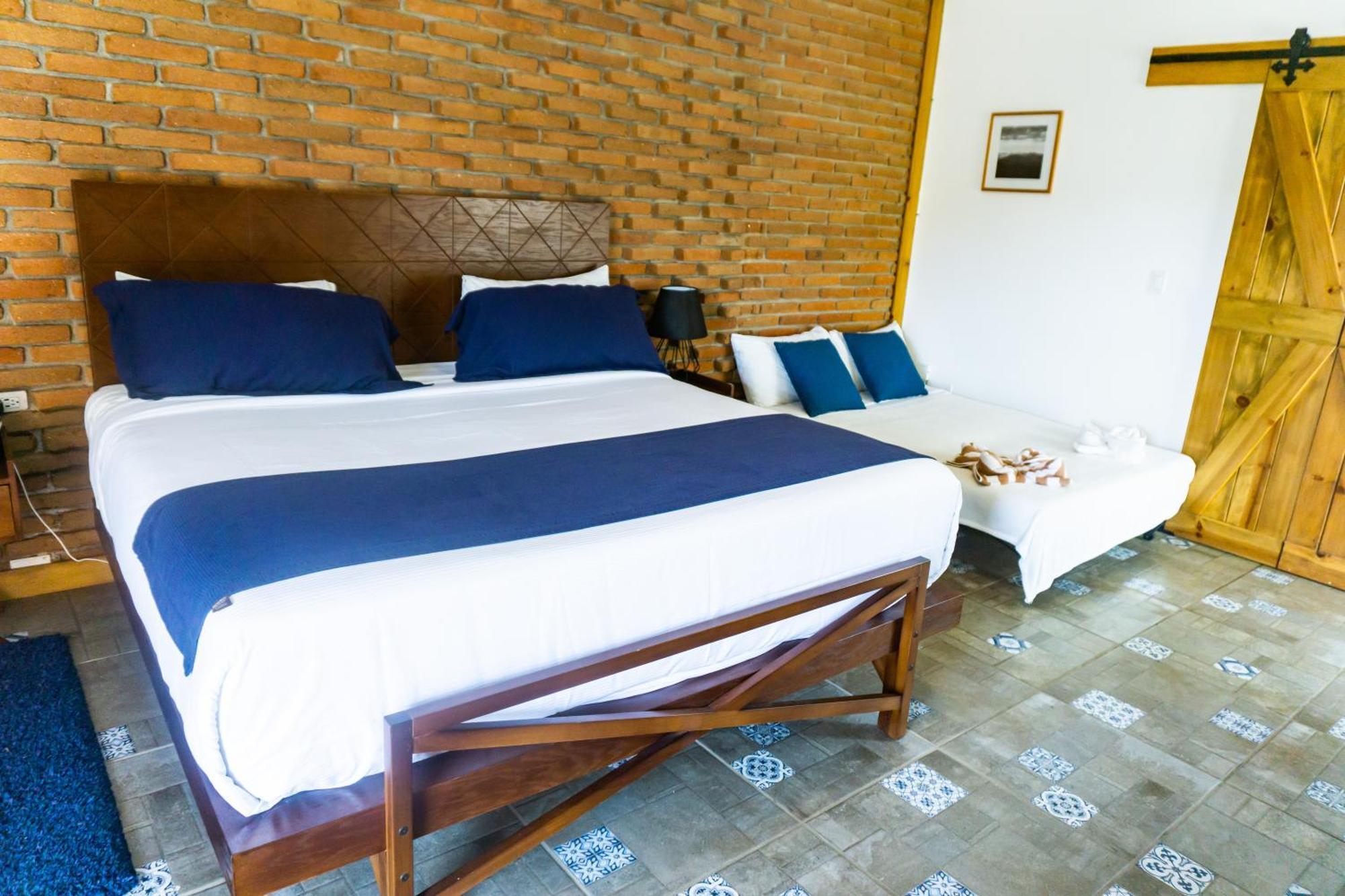Ojo Azul Resort Валье-де-Гуадалупе Экстерьер фото